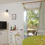 Lukrecia, For 9, Private Pool, Free Parking, 450 M From The *