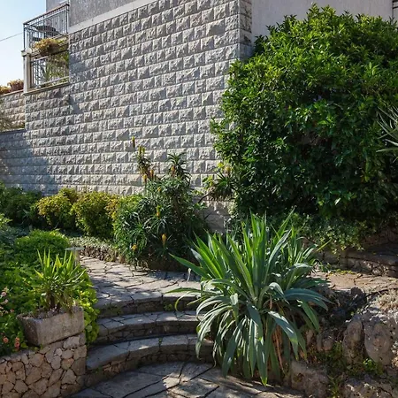 Villa Lukrecia, For 9, Private Pool, Free Parking, 450 M From The *
